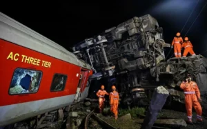 Signal Error Leads to Mysuru-Darbhanga Express Derailment, 19 Passengers Injured