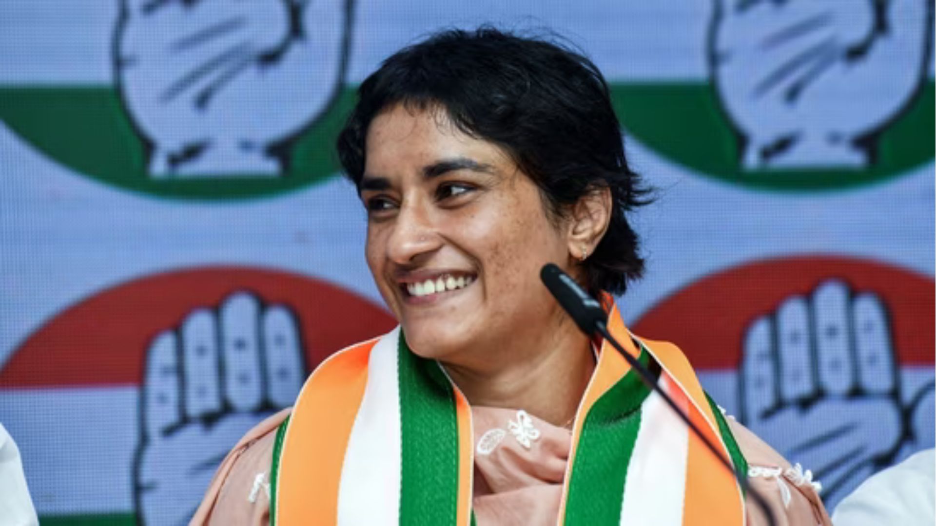 Vinesh Phogat Leads in Julana Constituency