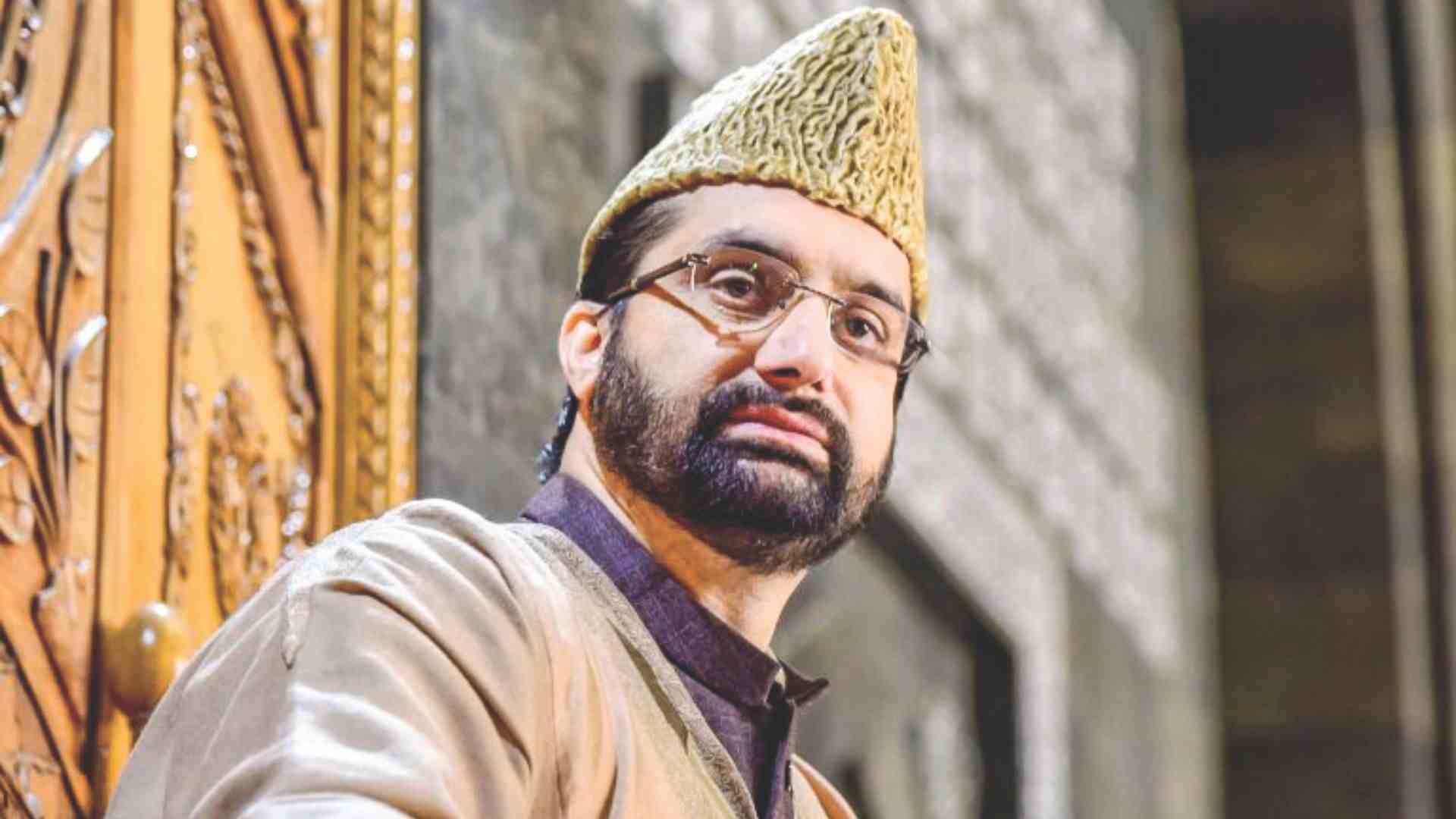 Mirwaiz Umar Farooq challenges house arrest in HC