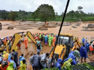 Rahul remembers victims of deadly Wayanad landslide as Priyanka files nomination for by-polls