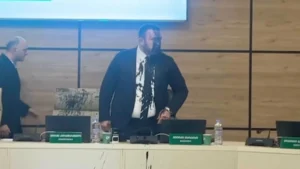 Georgian Election Chaos: Commission Head Attacked With Black Paint Amid Allegations |Watch