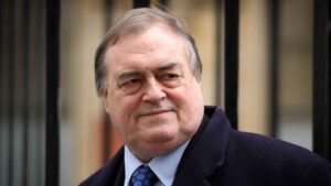 John Prescott’s Unforgettable Reaction To Egg-Throwing Protester | Watch