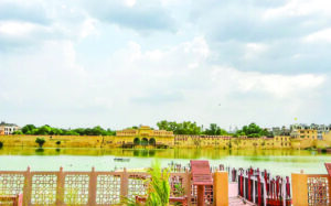 Experience Serenity – The Enchanting Tale of Pink City’s talkatora Lake