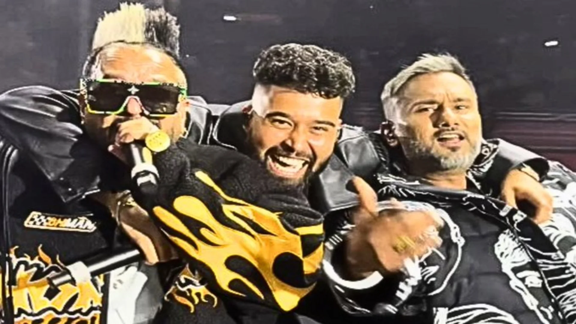 AP Dhillon joined by Honey Singh and Jazzy B on stage in Delhi concert