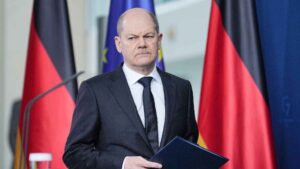 Germany: Chancellor Olaf Scholz Loses No-Confidence Vote