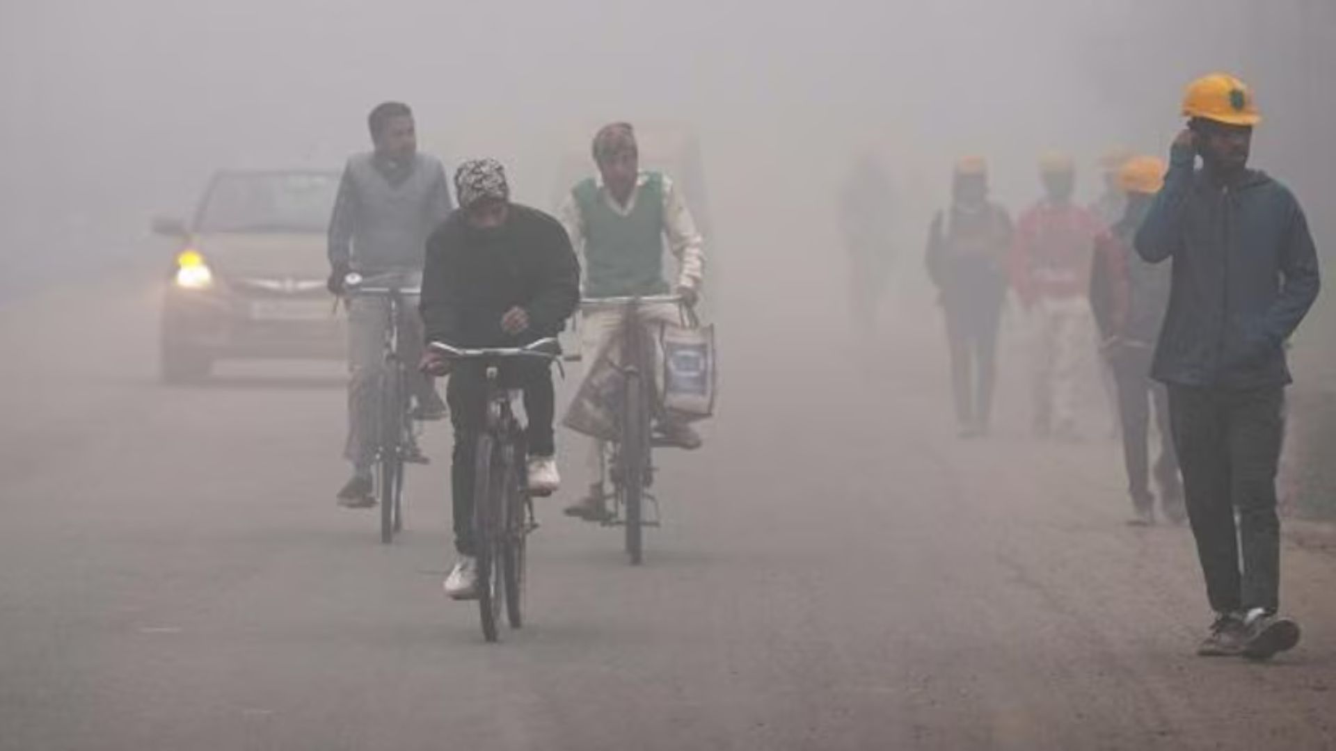 Cold Wave Grips North India, Temperature At Minus In Kashmir