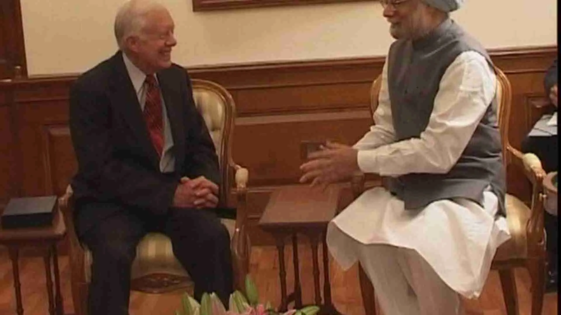 At 100, Jimmy Carter Bids Adieu: Remembering His Historic 2006 Interaction with Manmohan Singh | WATCH