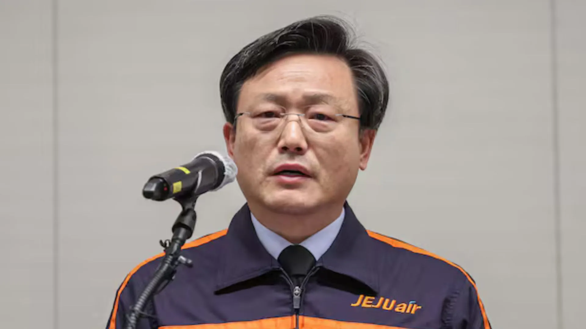 Jeju Air Faces Another Mishap With Landing Gear Issues After Muan Disaster