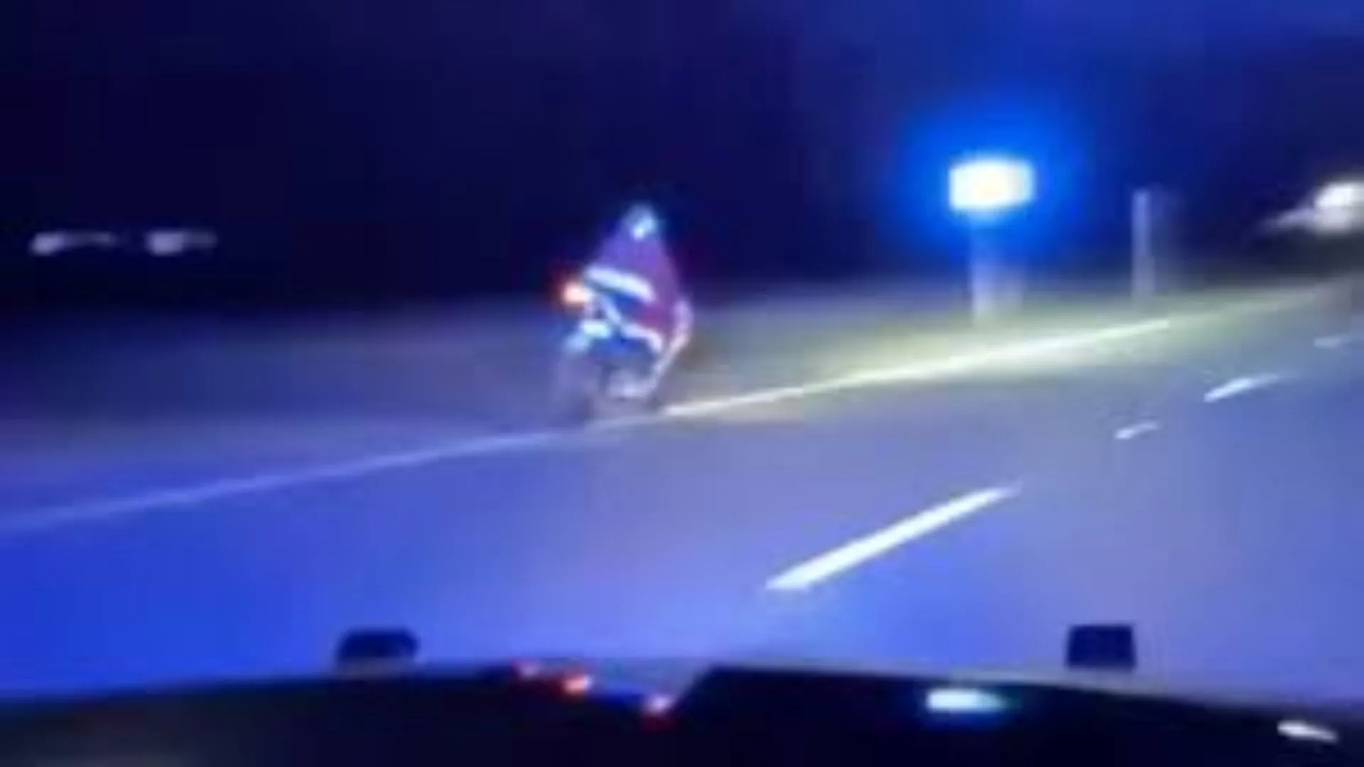 ‘Santa Claus’ Leads Cops on High-Speed Motorcycle Chase | Watch