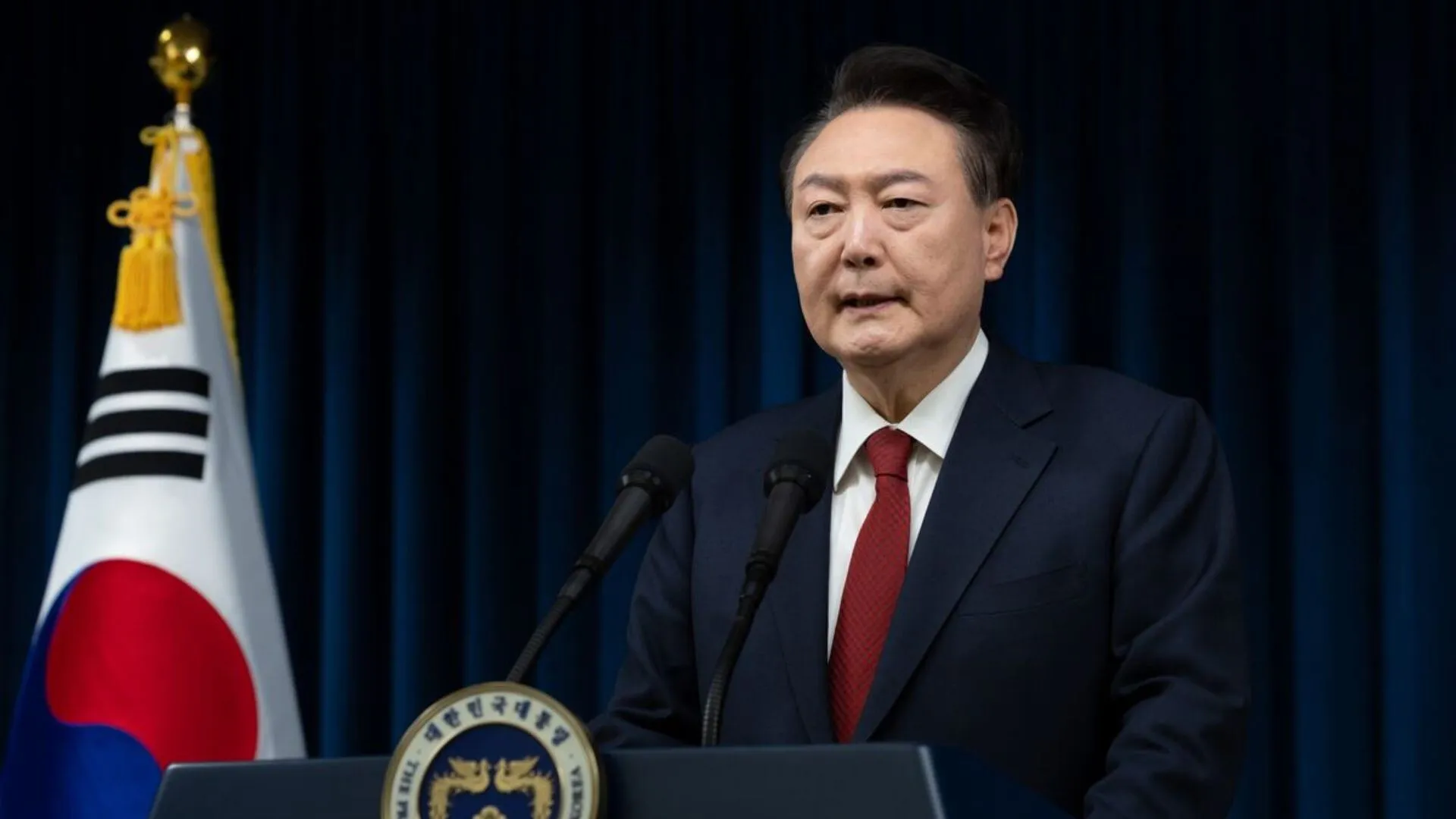 Suspended South Korean President Yoon Suk Yeol Faces Arrest Warrant | DETAILS