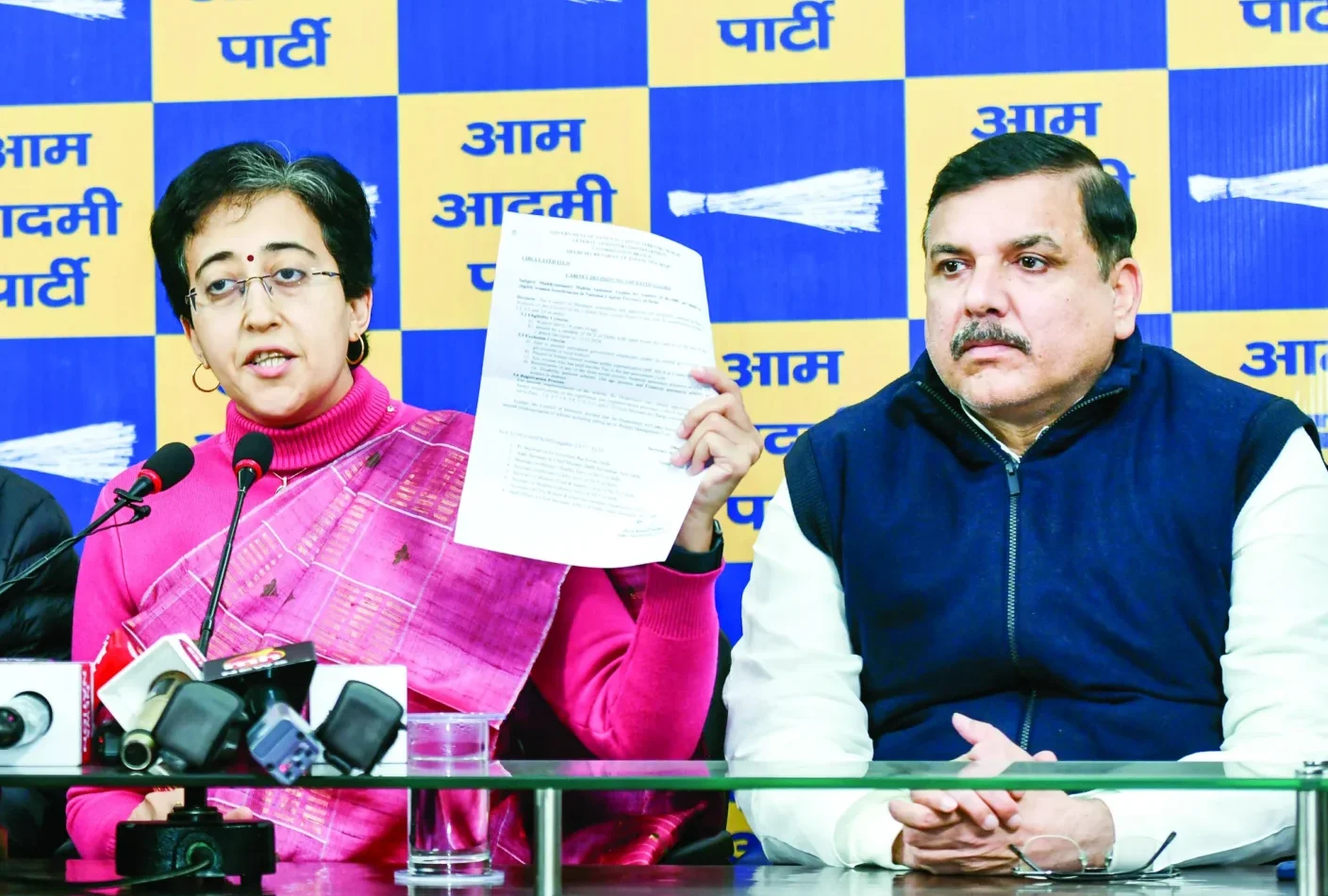 Sandeep Dikshit to Sue Atishi and Sanjay Singh for Defamation