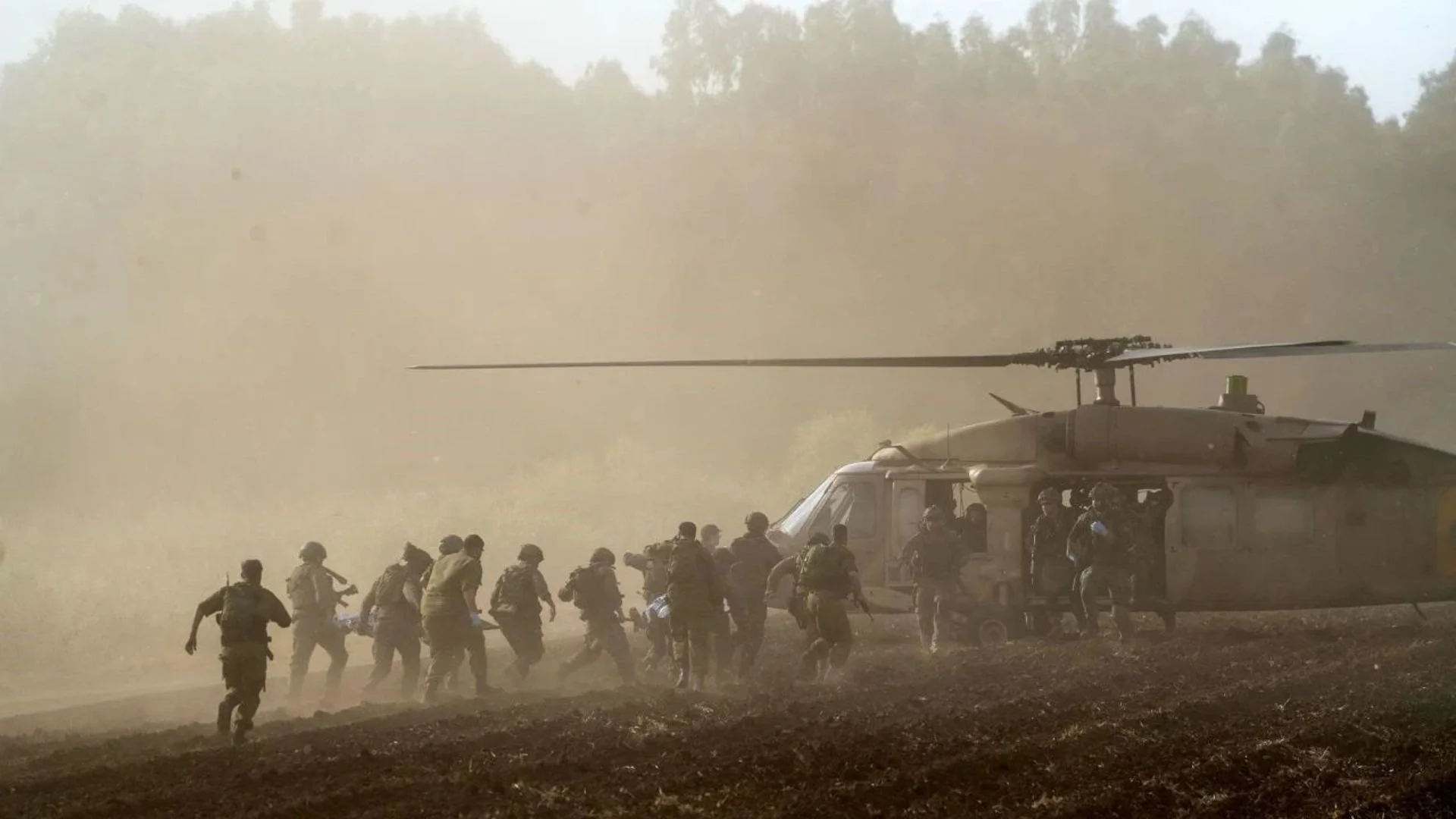 Israeli Drone Strikes Lebanese Military Bulldozer Near Syria Border, Injures Soldier