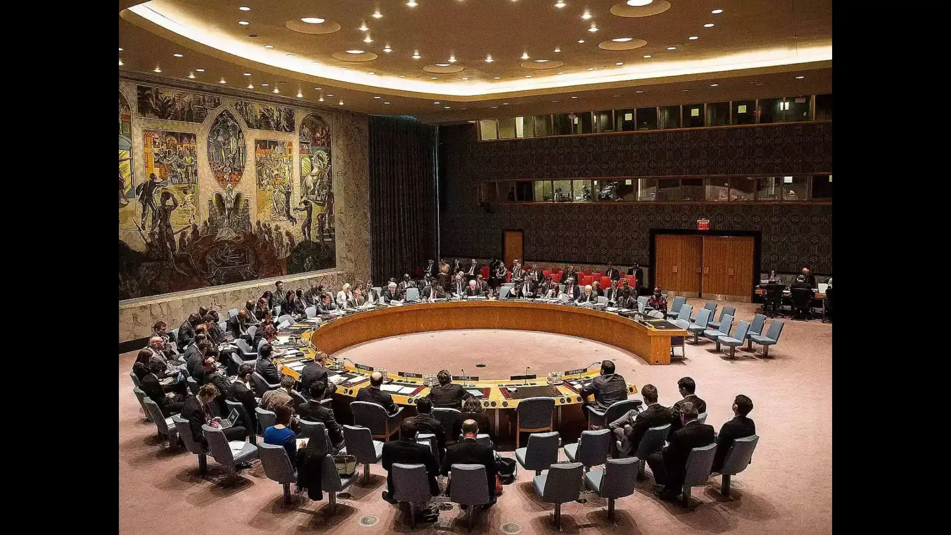 UNSC to Hold Emergency Meeting as Assad Seeks Asylum in Moscow