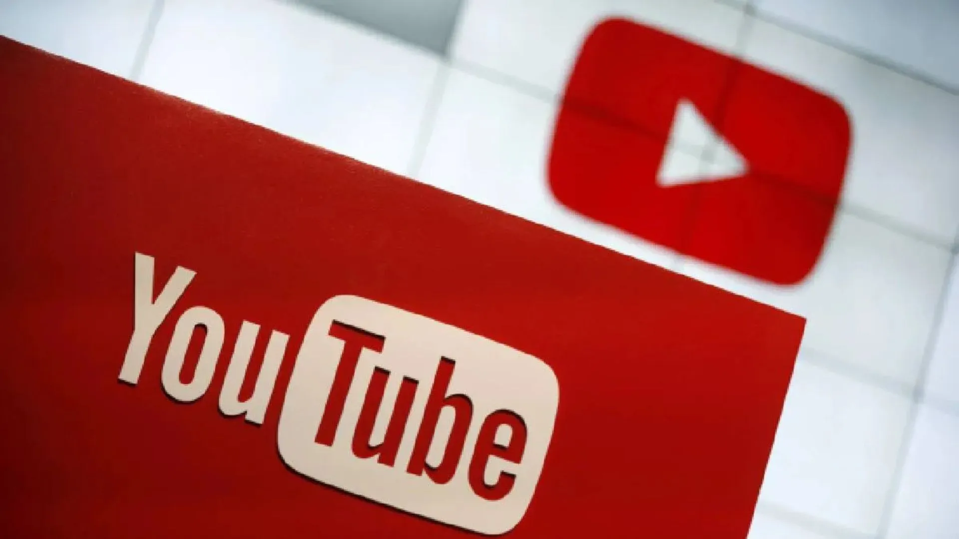 YouTube Trials ‘Play Something’ Feature For Random Video Selection