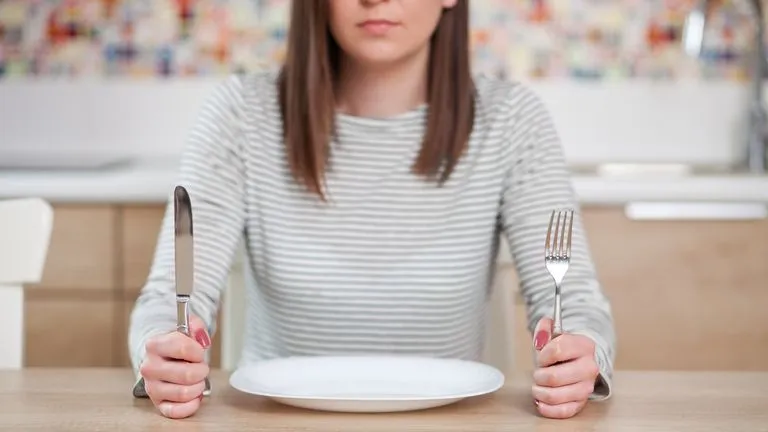 Skip Meals at Work? How It’s Hurting Your Heart and How to Break the Habit