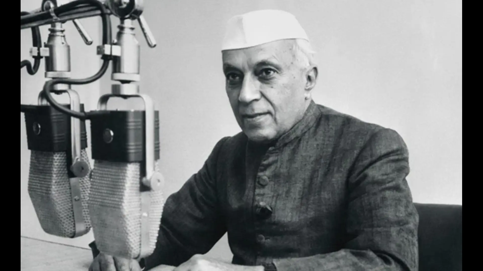 PM Memorial Requests Return of Nehru’s Letters from Sonia