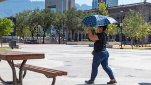 “Young Adults Hit Hardest by Heat in Mexico: Study Reveals Alarming Impact of Rising Temperatures”