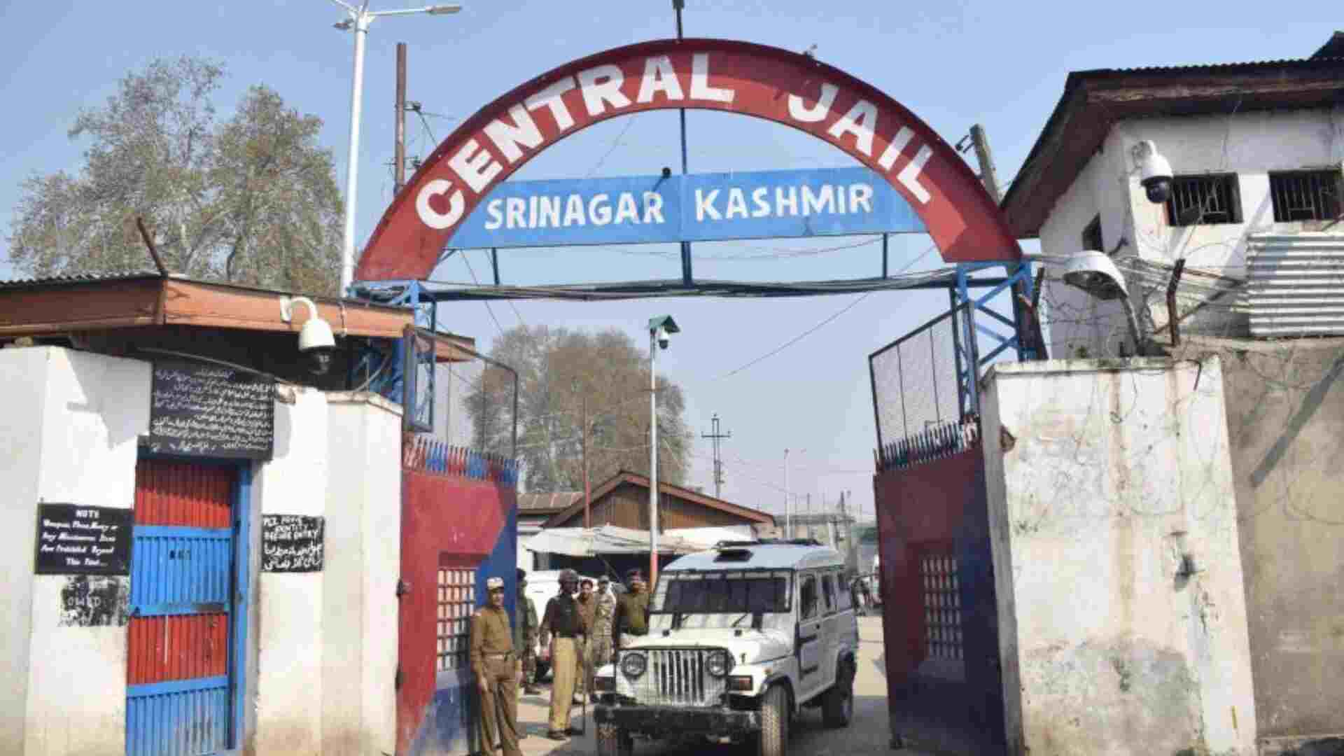 CIK and SIA Raid Central Jail Srinagar, Seize Digital Devices in Terror Investigation