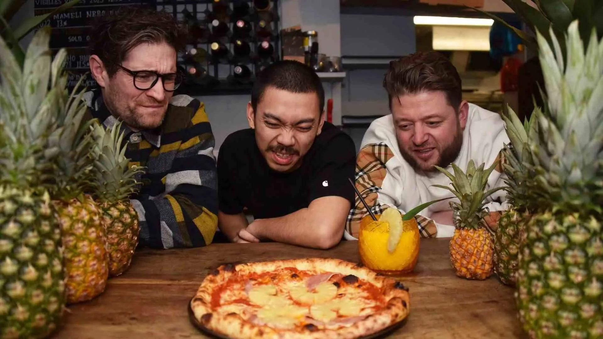 UK Restaurant Charges Rs. 10,000 for Pineapple Pizza, Here’s Why