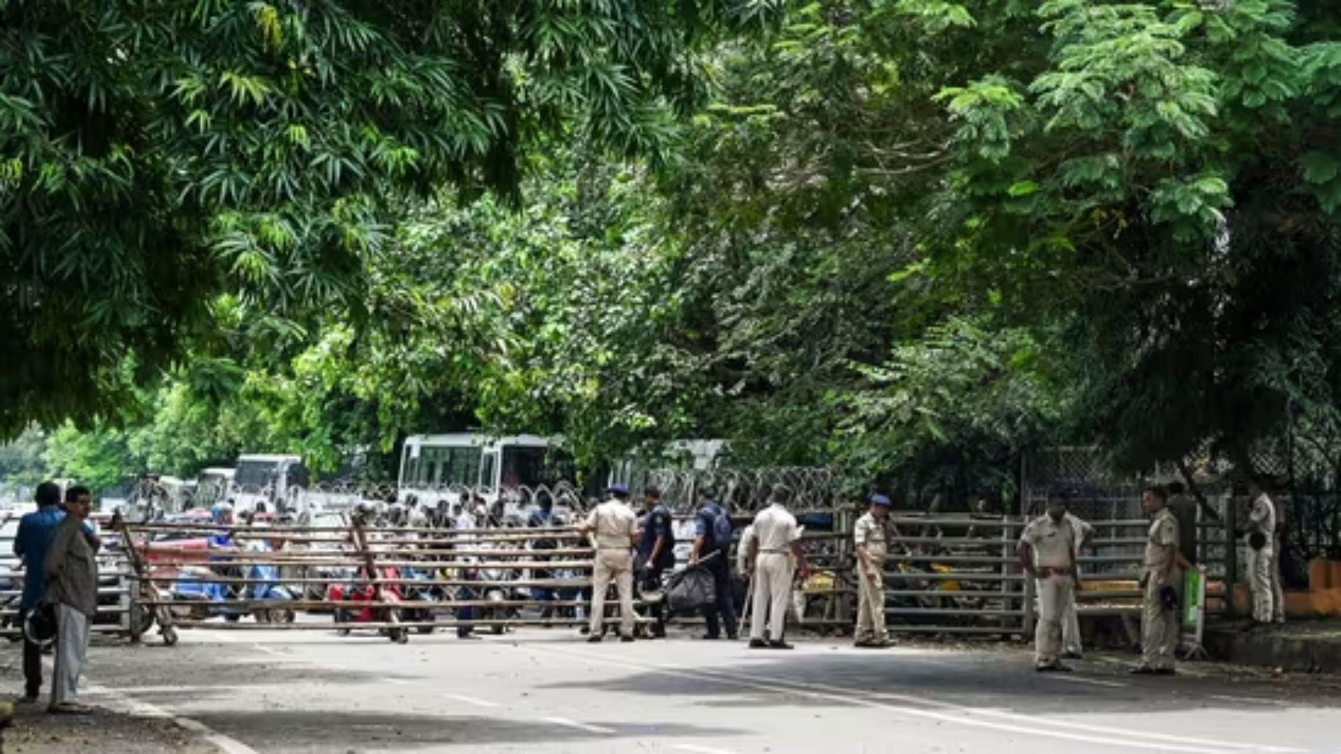 Odisha Horror: 15-Year-Old Girl Set on Fire by Three Men in Puri