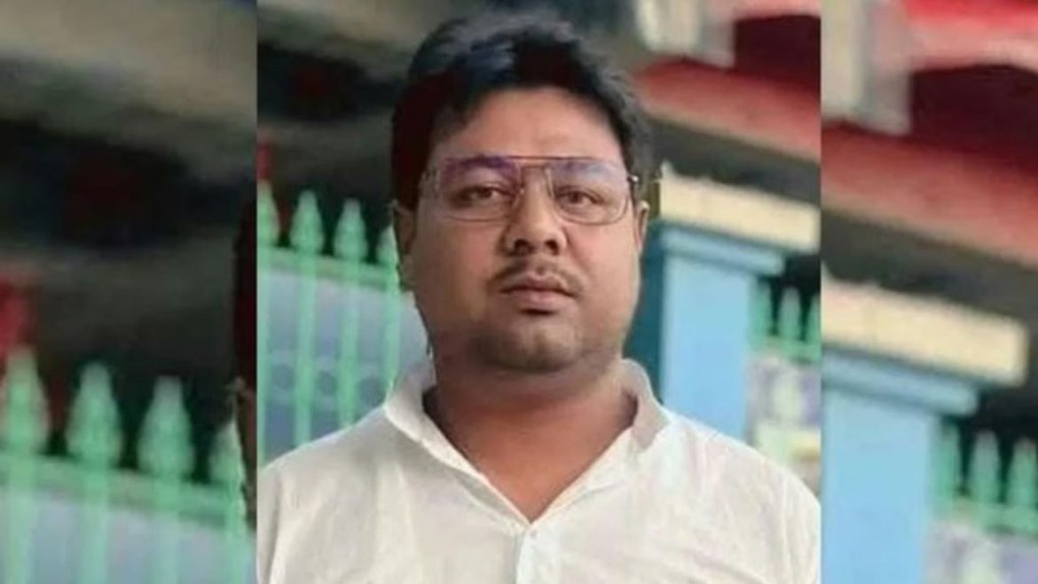 Trinamool Congress Leader Rajjak Khan Shot Dead in West Bengal