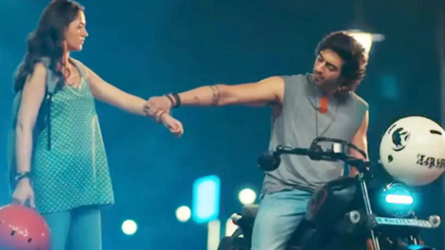 Saiyaara Crosses Rs. 300 Crore Worldwide, Becomes 2025’s Second Biggest Hindi Blockbuster