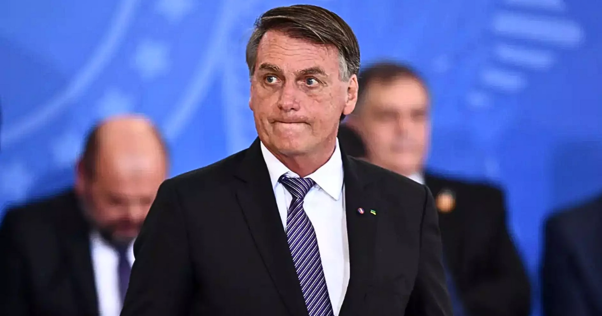 Bolsonaro Hit with Ankle Monitor Order: What It Does and Why It Matters