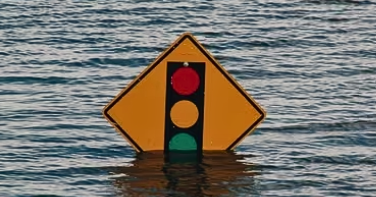 Chicago Flash Flood Emergency: NWS Urges 600,000 to Evacuate Immediately