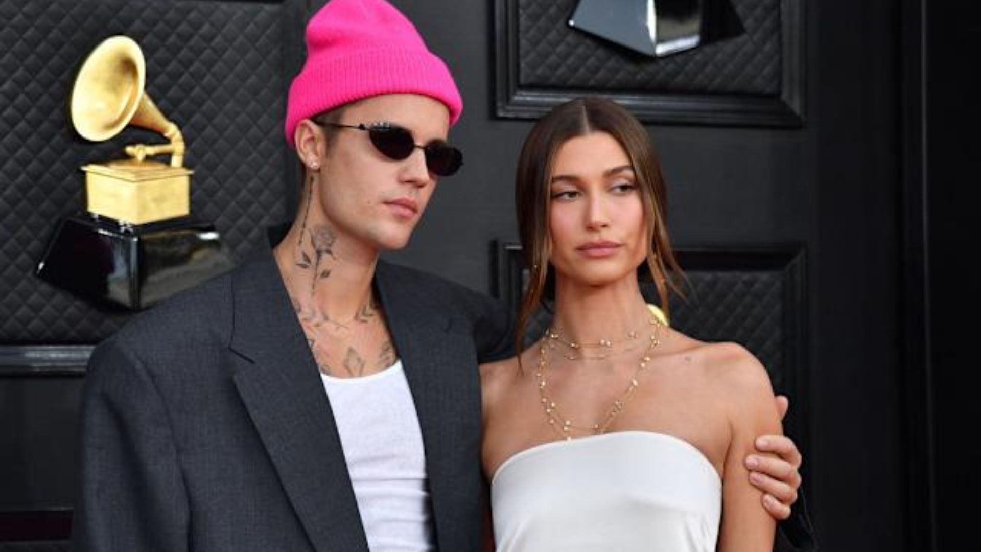 ‘Toxic’: Fans Cringe at Justin’s Love Songs for Hailey in Surprise Album