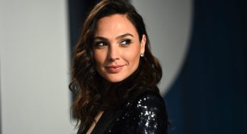Gal Gadot Opens Jerusalem Film Festival with Tearful Plea to End Gaza War, Criticized