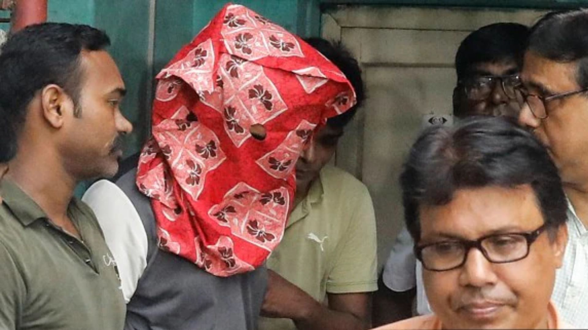 SIT Formed to Investigate Alleged Rape Case at IIM Calcutta