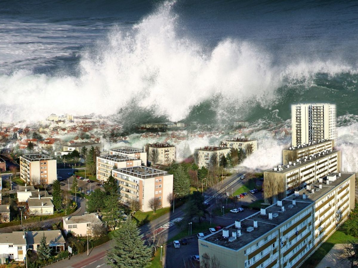 Russia’s Massive Earthquake Trigger Tsunami Alerts: How Are the Two Linked?
