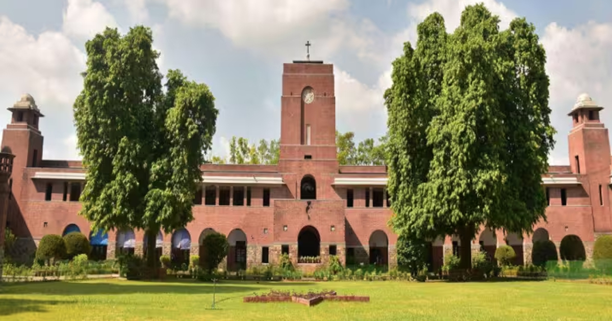 Bomb Threats at Delhi’s St Stephen’s College & St Thomas Schools; Both Evacuated