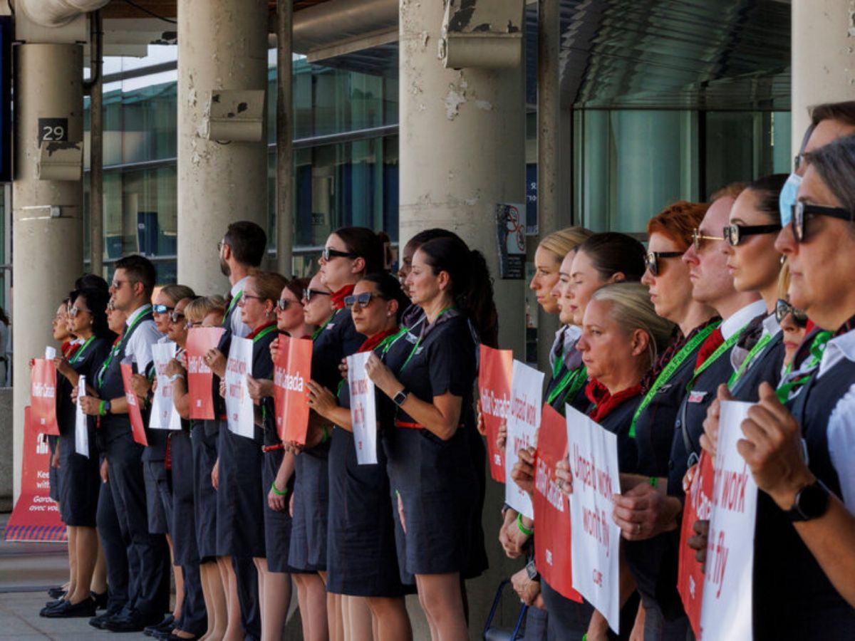 Air Canada Grounds Fleet After 10,000 Flight Attendants Go on Strike