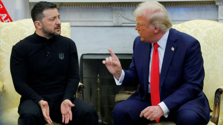 Trump Interrupts White House Meeting to Speak with Putin on Ukraine