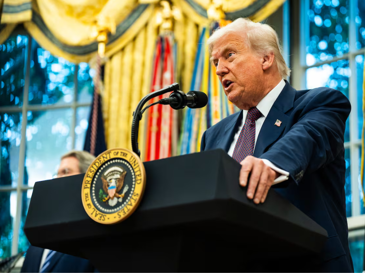 Trump Takes Control of DC Police, Orders National Guard Deployment