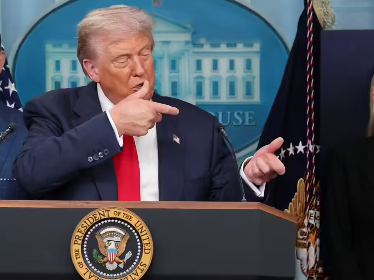 Tariffs on India’s Russian Oil Imports a “Big Blow” to Russia, Says Trump | Watch