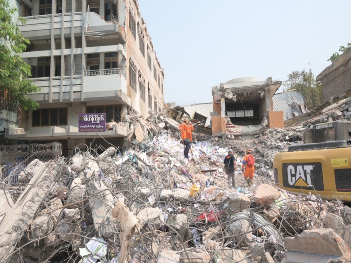 Baba Vanga 2025 Predictions: Earthquakes, Wars & Alien Encounters That Came True - Gallery Image