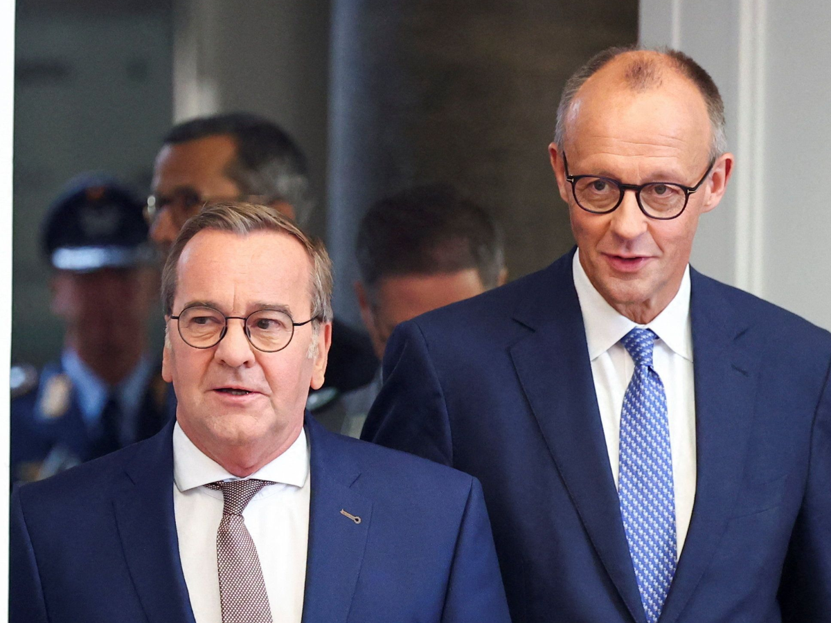 German Cabinet Approves Voluntary Military Service, Sparks Conscription Debate