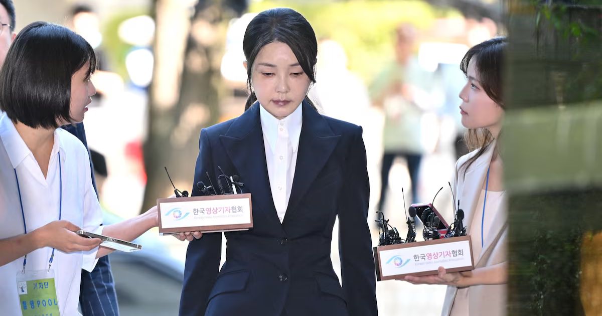 Ex-South Korea PM, First Lady Face Criminal Charges As Yoon Stages Dramatic Prison Protest