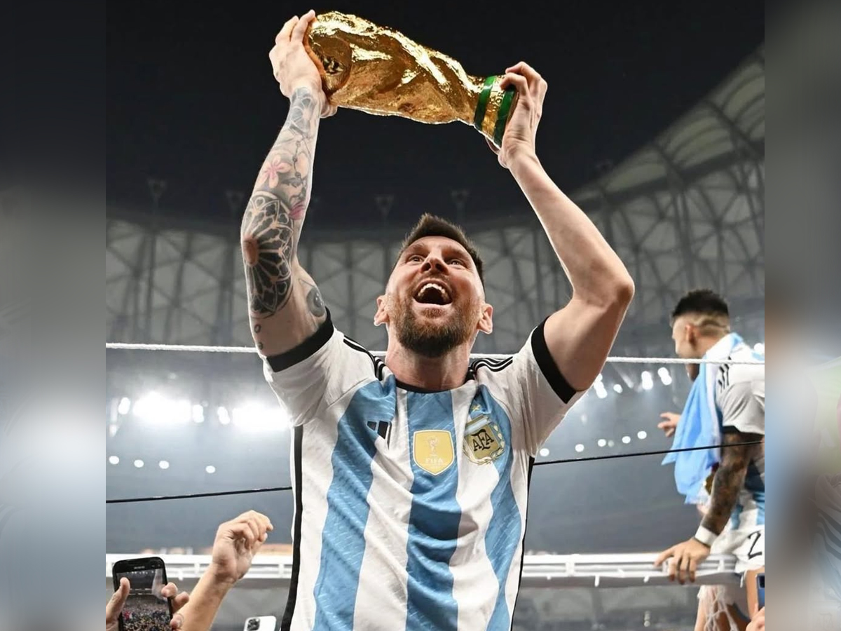 Taylor Swift Joins the List: 10 Most-Liked Instagram Posts of All Time - Gallery Image