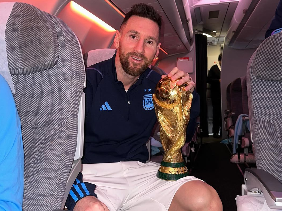 Taylor Swift Joins the List: 10 Most-Liked Instagram Posts of All Time - Gallery Image