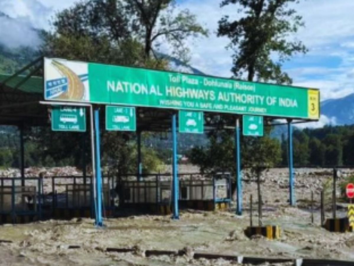 Monsoon Havoc in Himachal: 320 Dead, Infrastructure in Ruins