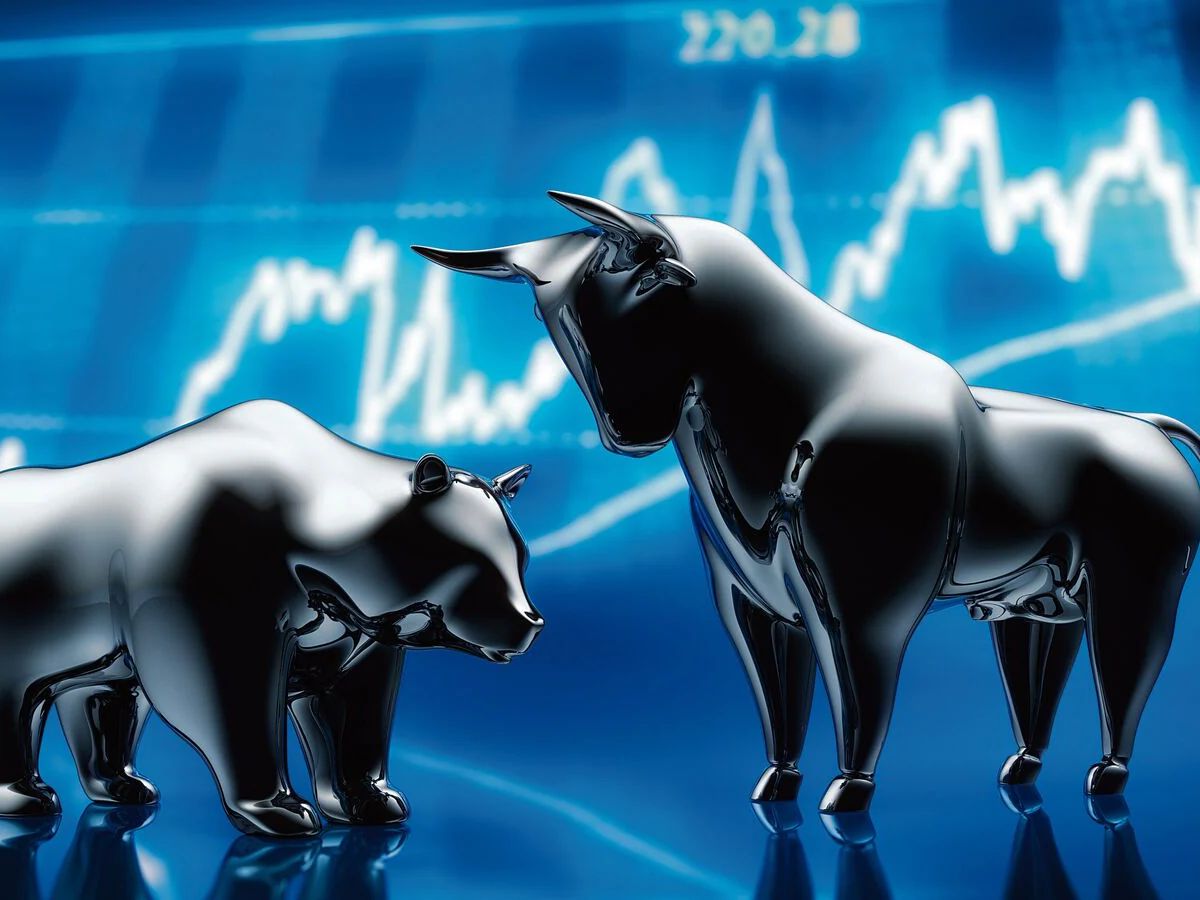 Nifty, Sensex Drop Nearly 1% After Trump Doubles India Tariffs