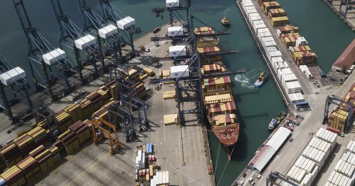 Trump’s Canal Comeback? Panama Moves To Oust Chinese Control From Strategic Ports