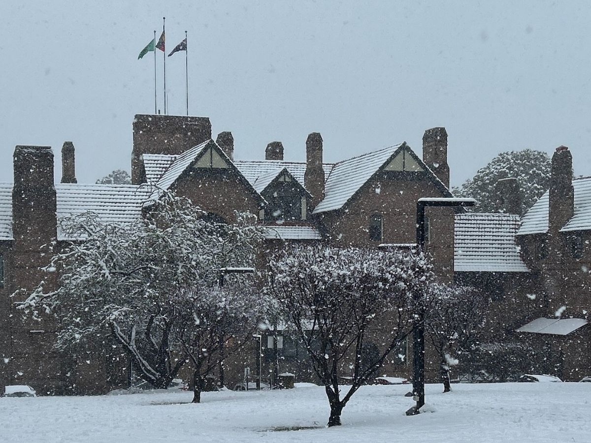 Australia Witness Heaviest Snowfall in Decades