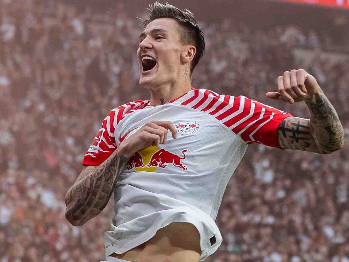 Manchester United Secure £73.7m Signing of Striker Benjamin Sesko