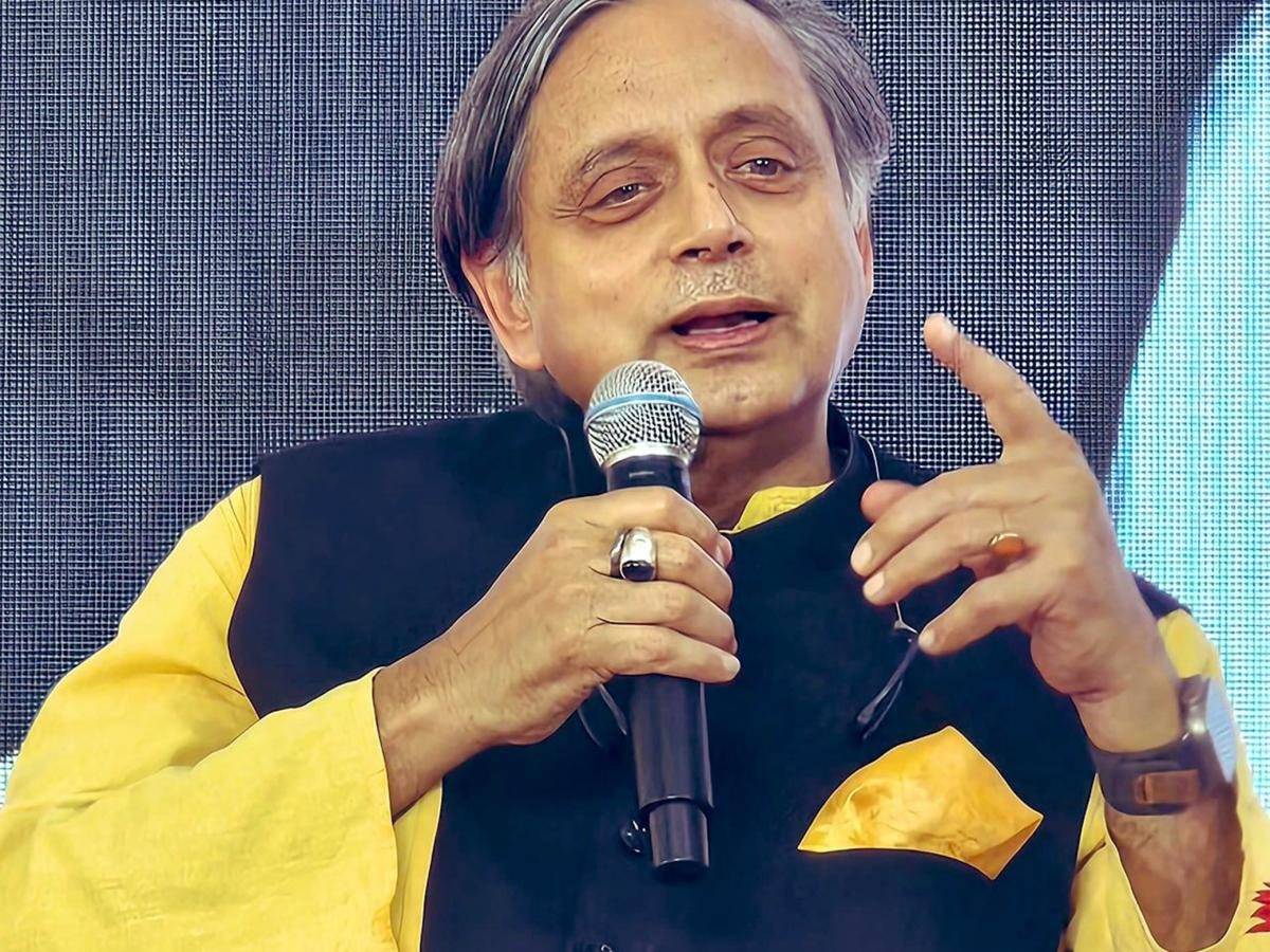 Shashi Tharoor Slams US Tariffs on Indian Goods, Calls for Retaliation