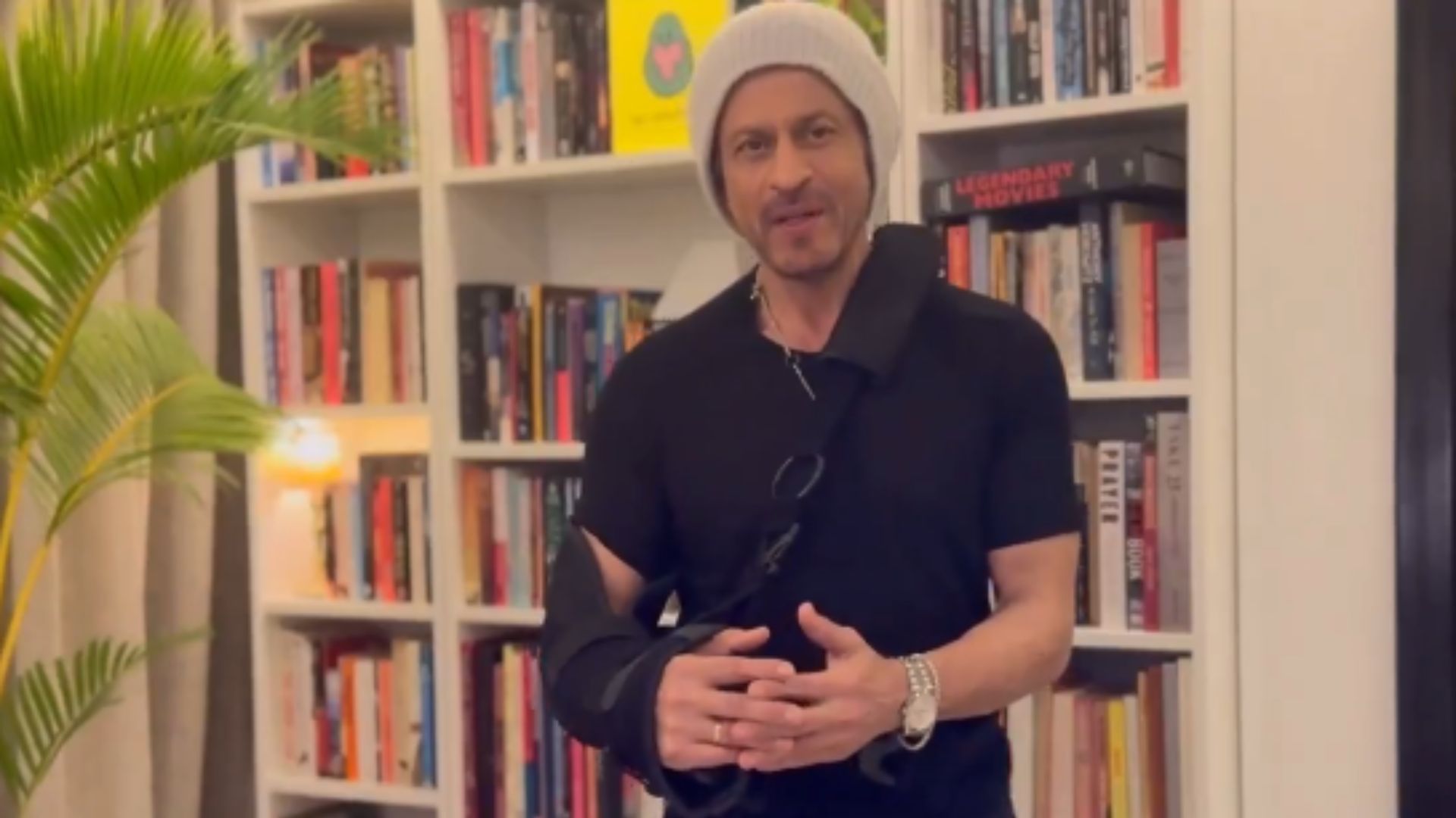 SRK Thanks Fans for National Award Win, Sparks Buzz with ‘King’ Hint