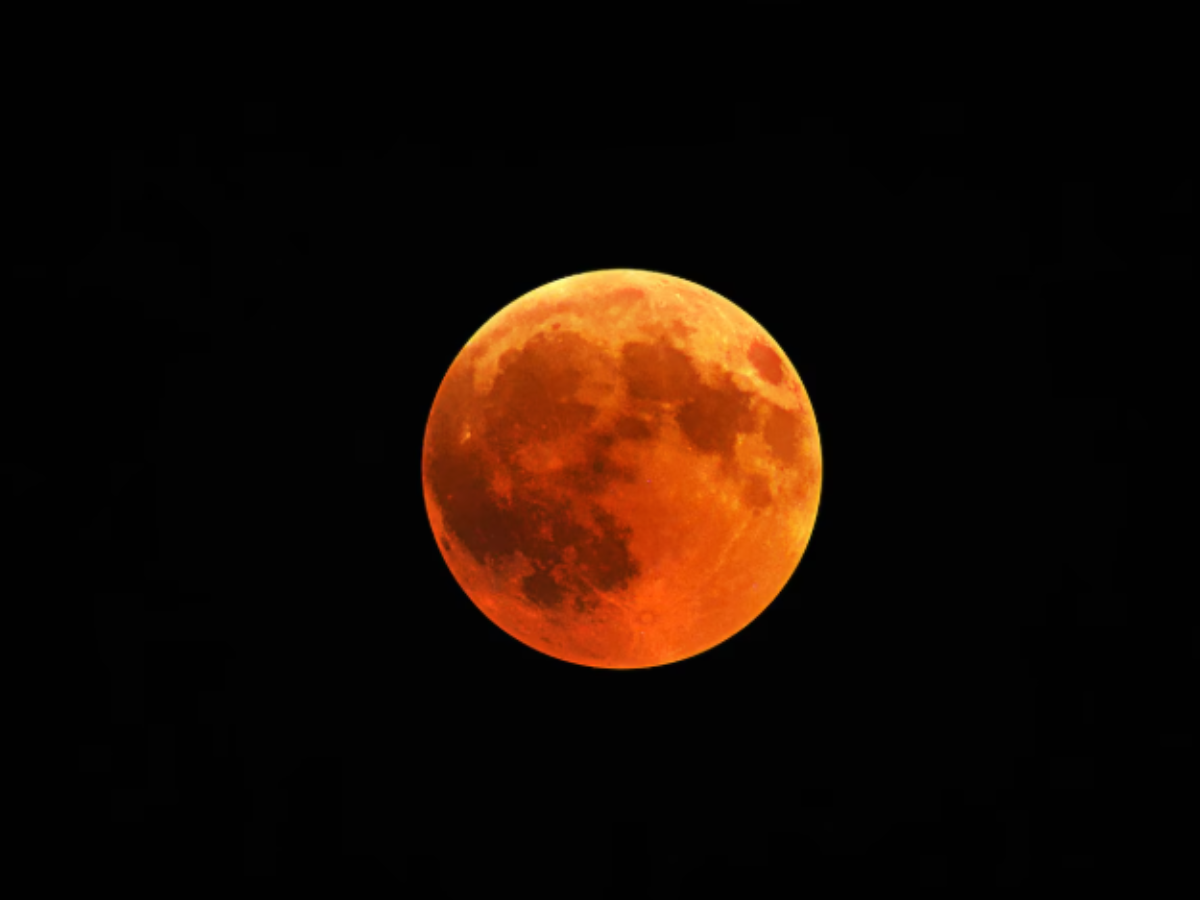 Blood Red Moon to Glow 82 Minutes This September 2025